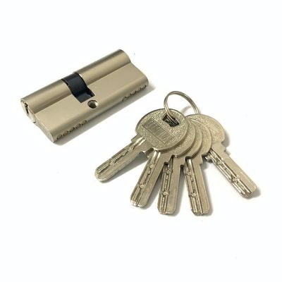 Tamanho personalizado cilindro de bloqueio duplo liga de zinco Euro cilindro 70mm com chave de latão ou ferro