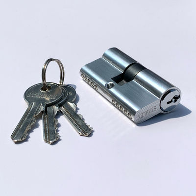 Bloqueio de cilindro de alumínio personalizado 60 mm Euro Barrel Lock SN CP SB AB MAB AC Finish