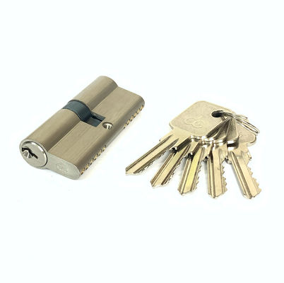 Várias cores personalizadas do cilindro de bronze da porta do banheiro do cilindro de bronze 70mm do zinco disponíveis
